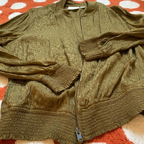 Maeve light weight leopard print bomber jacket (Anthropologie) - Picture 6 of 7